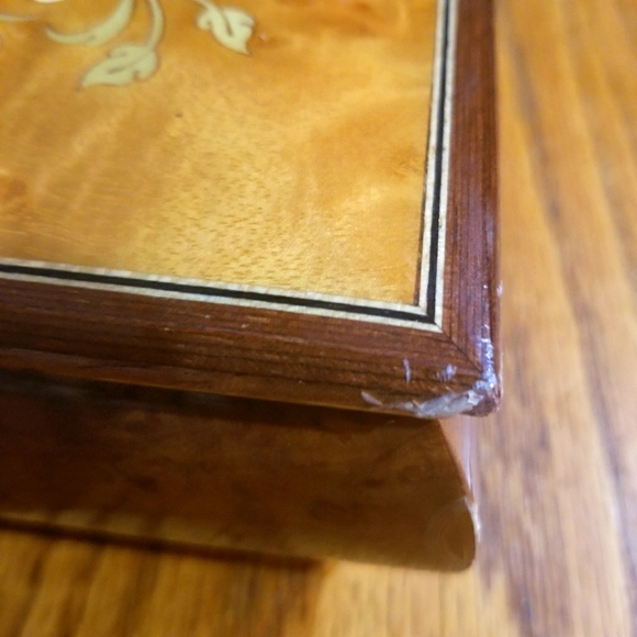 Vintage Italian Music Box - Picture 4 of 12